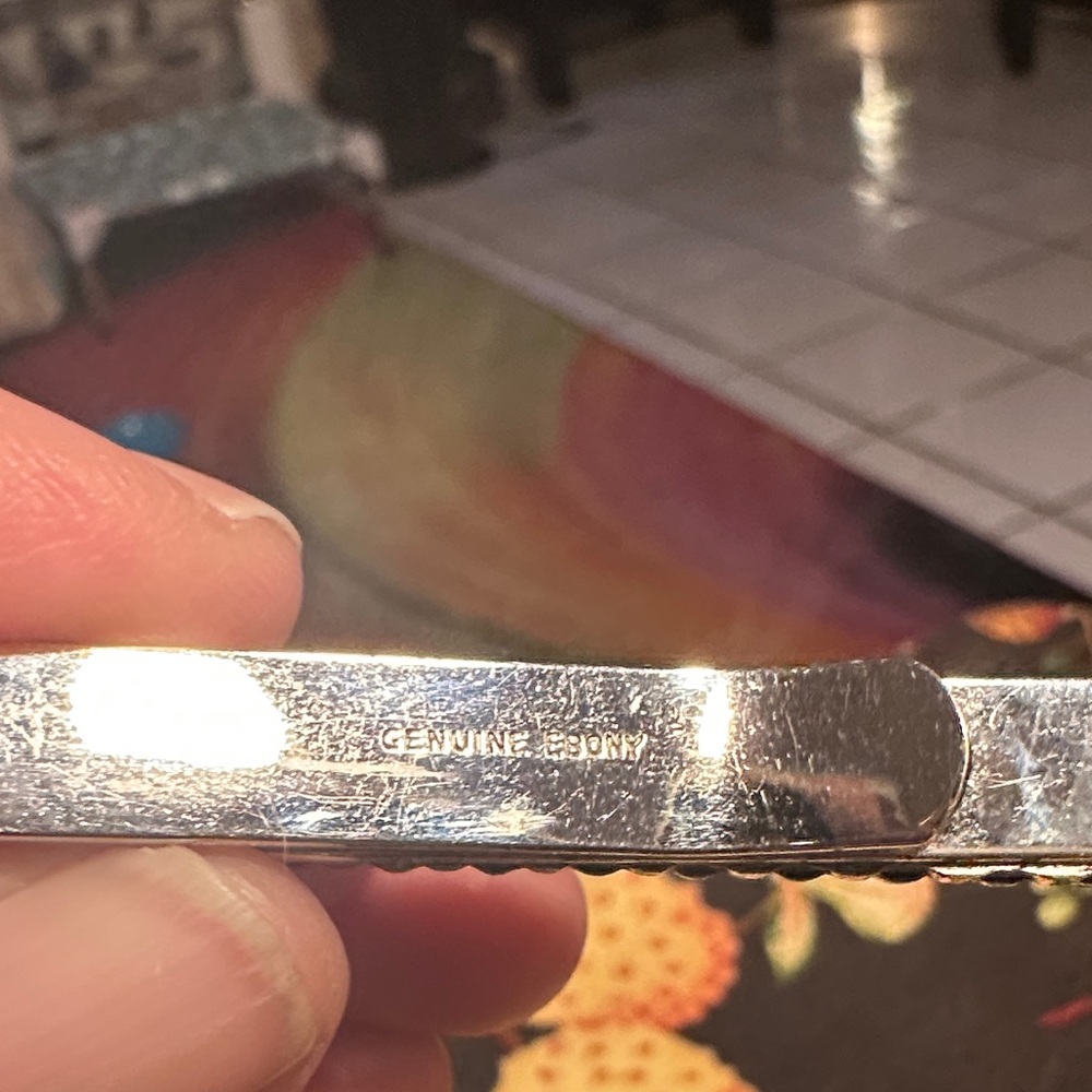 Men’s Ebony Tie Clip - Picture 2 of 2
